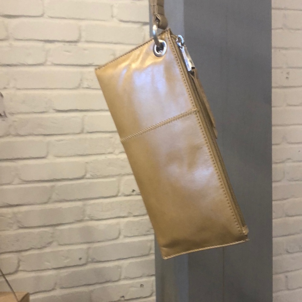 Vida Clutch in Cedar by Hobo